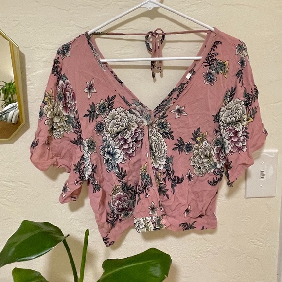 Lightweight soft, pink, blouse - Picture 1 of 3